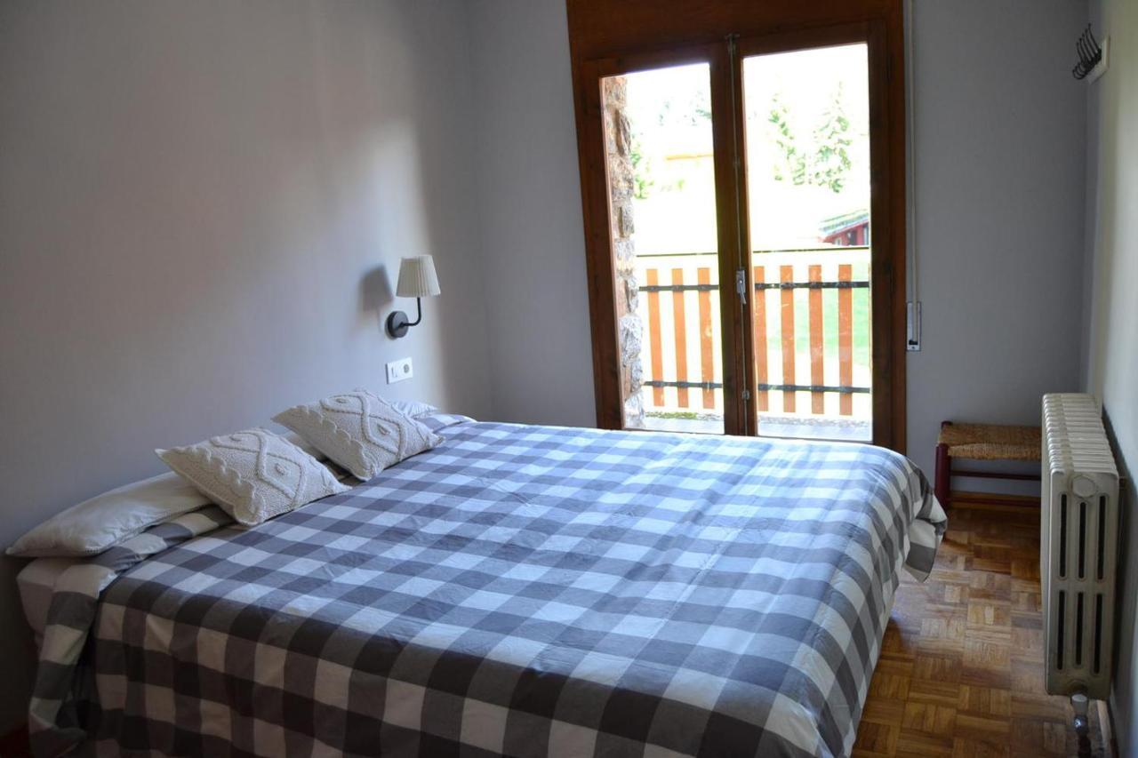 Amplio Apartamento Con Piscina En Llívia Kültér fotó