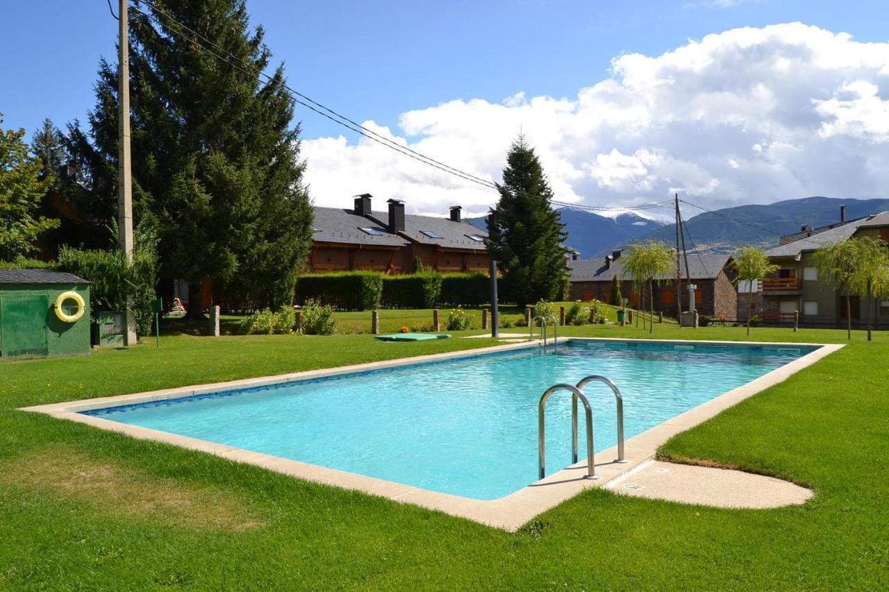 Amplio Apartamento Con Piscina En Llívia Kültér fotó