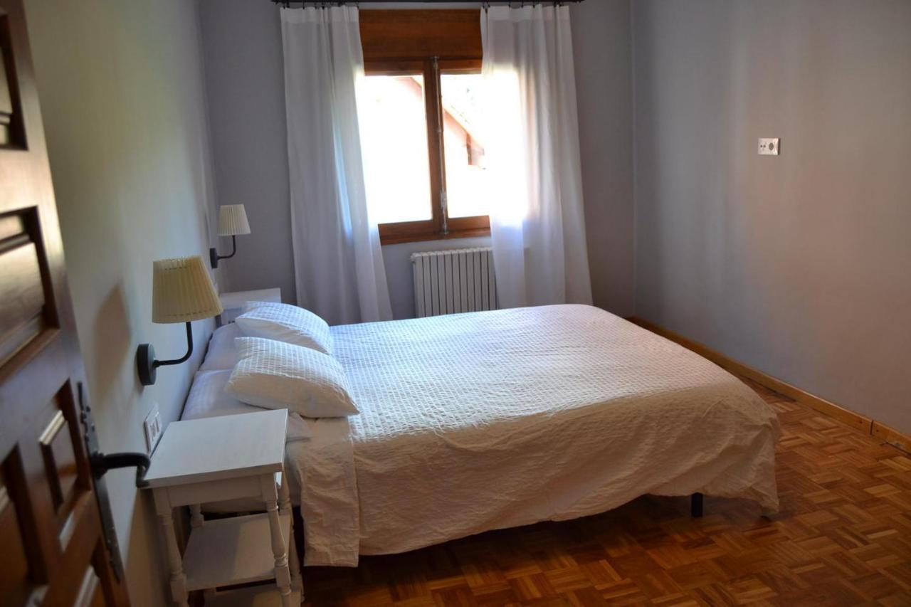 Amplio Apartamento Con Piscina En Llívia Kültér fotó