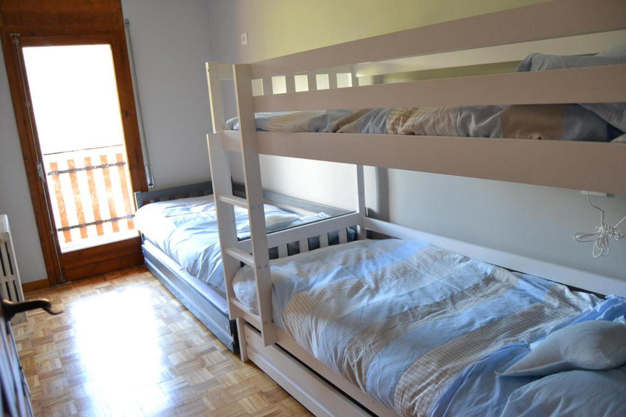 Amplio Apartamento Con Piscina En Llívia Kültér fotó