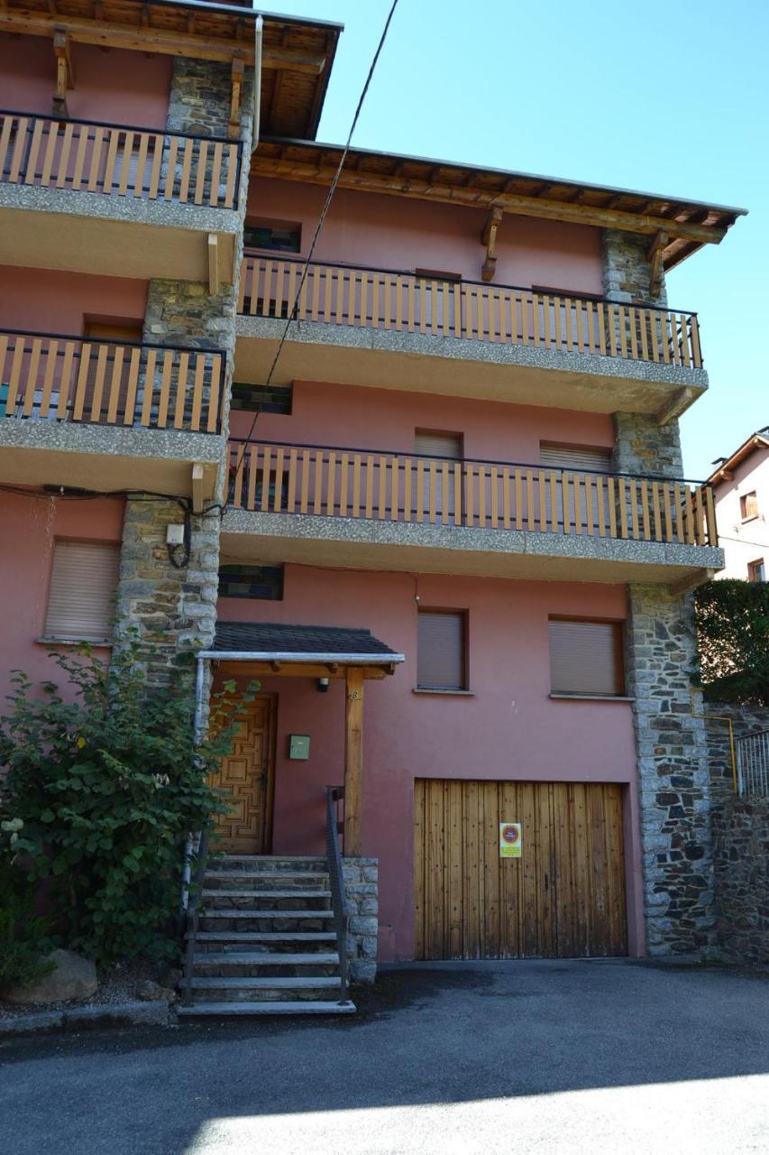 Amplio Apartamento Con Piscina En Llívia Kültér fotó